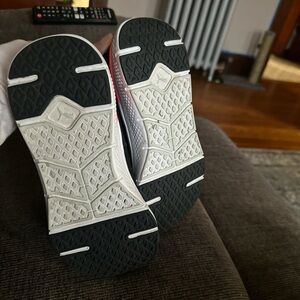 Slip on puma trainers